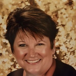 Meet your Posher, Gail